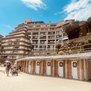 appartement-dinard-plage.inbrittany.com/