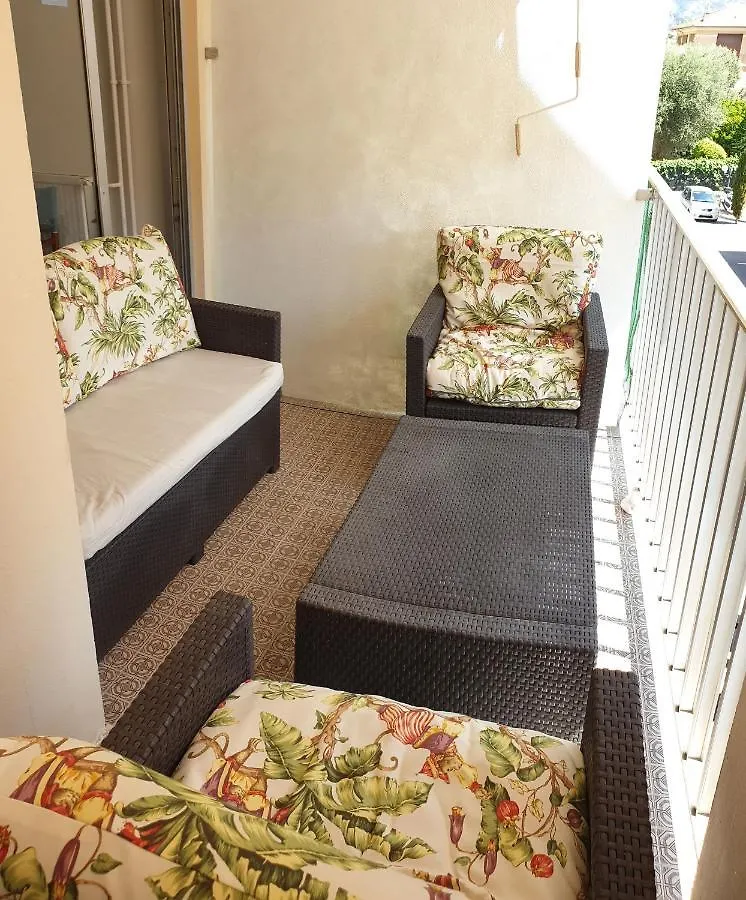 Apartament Les Caroubiers Roquebrune-Cap-Martin Francja